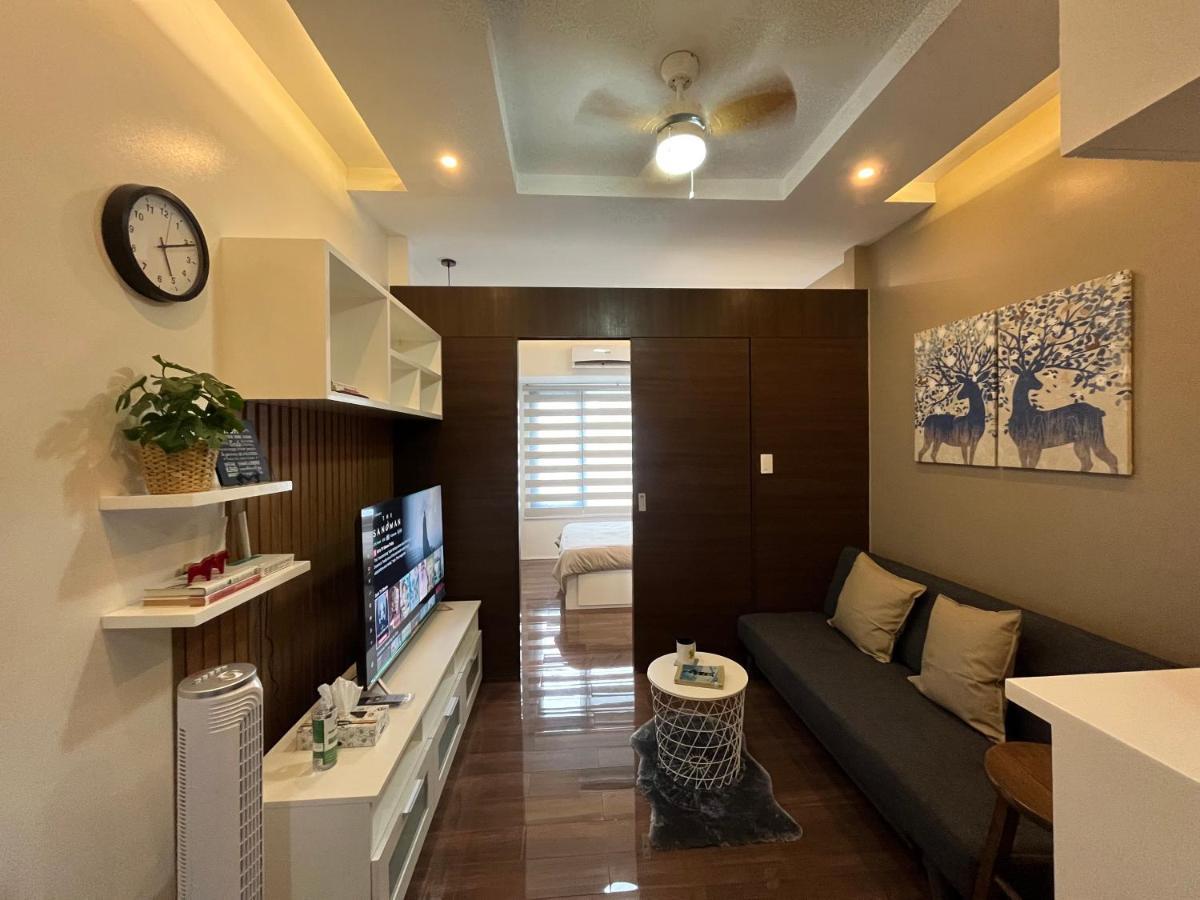Homey 1 Bedroom Unit At Air Residences Makati City Exterior photo