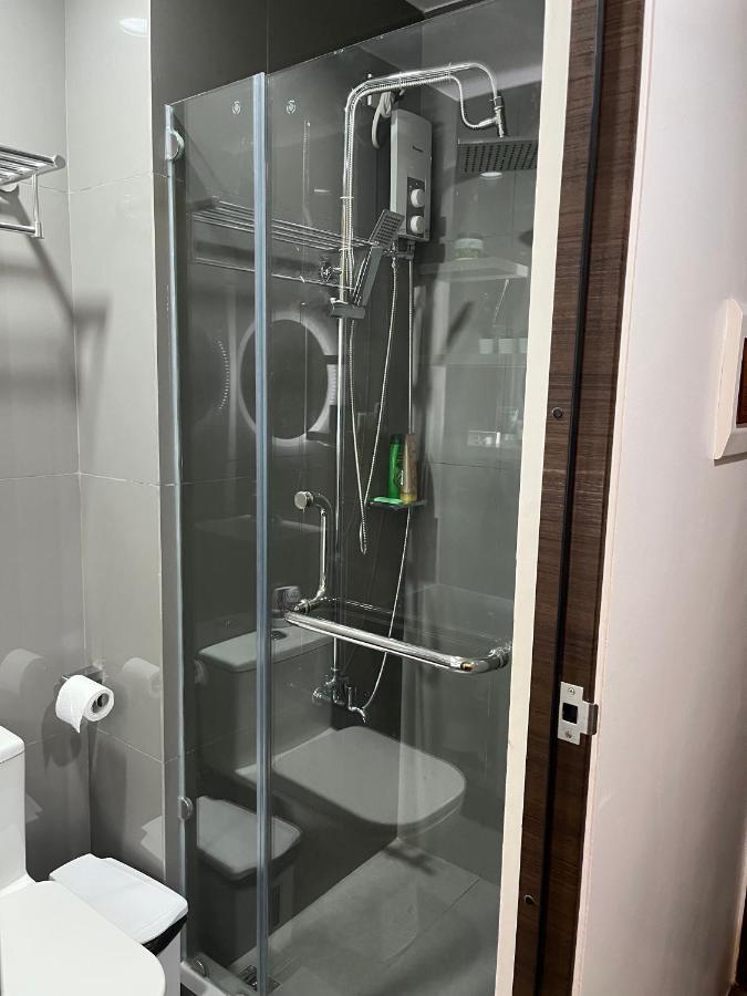 Homey 1 Bedroom Unit At Air Residences Makati City Exterior photo